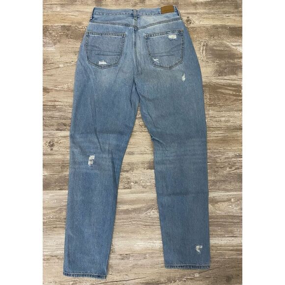 American Eagle Mom Distressed Denim Jean Size 6 - Picture 2 of 4